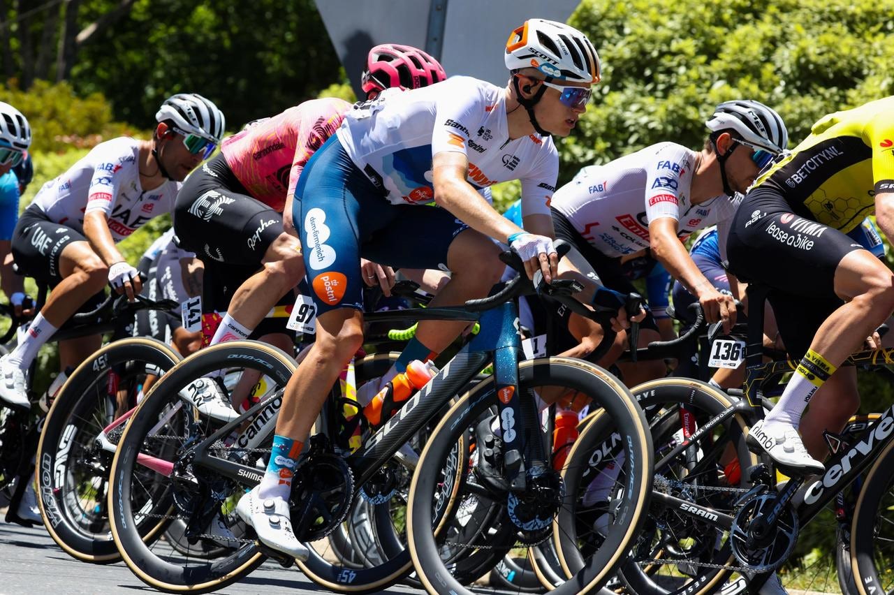 Oscar Onley struggled to follow the winning move at the Tour Down Under