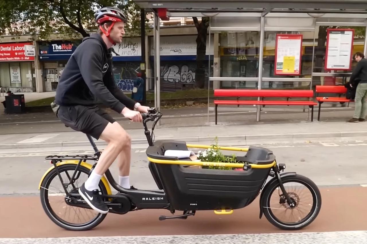 Cargo bikes can deliver large loads faster than vans