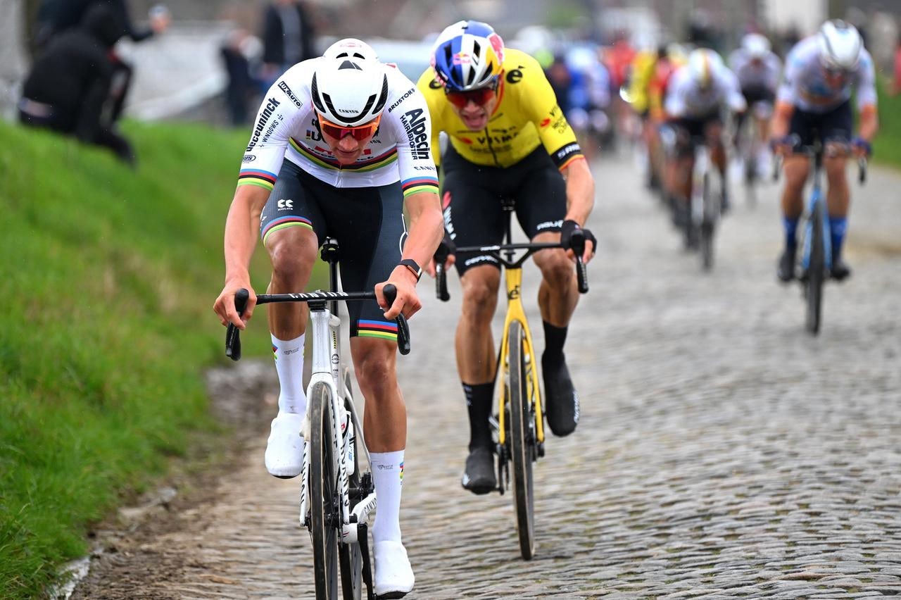 Mathieu van der Poel is pulling away from Wout van Aert in the power balance of their great rivalry