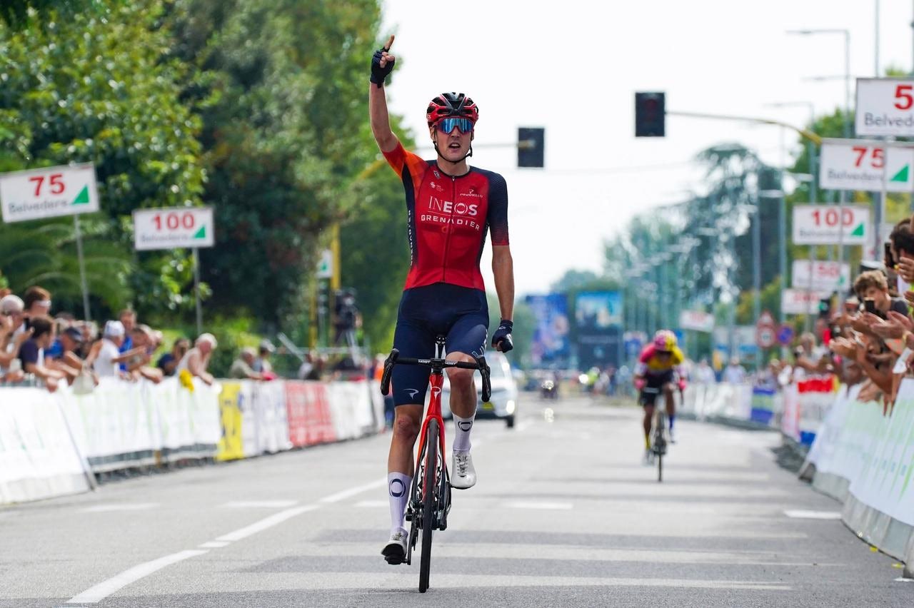 Pavel Sivakov wins the Giro della Toscana